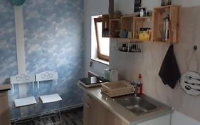 Rooms For Rent